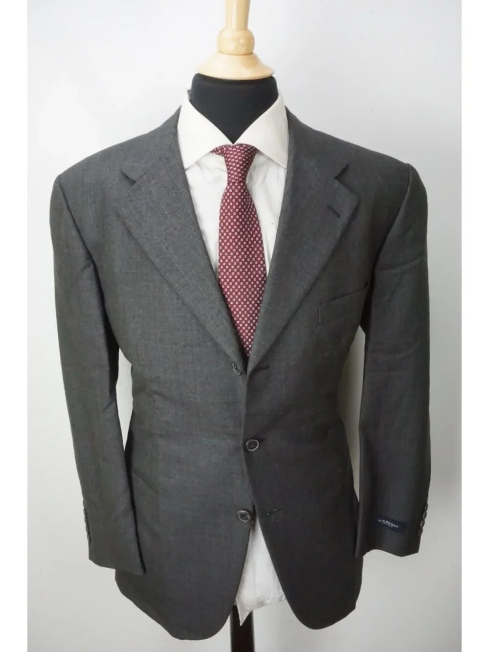 Burberry London Woven Solid Gray Wool 2 Pc Suit Jacket Pants Sz 44S BRAND NEW